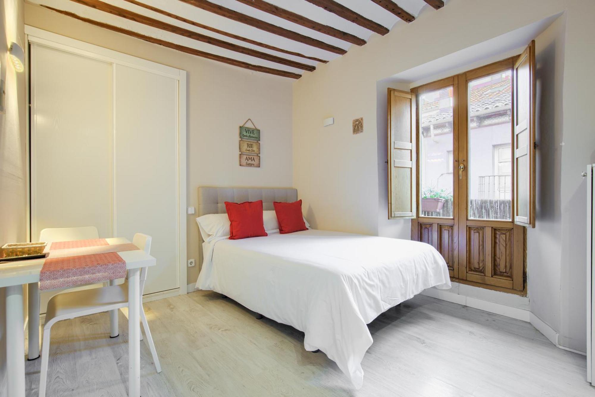 Apartamentos Ryc Alcalá de Henares Eksteriør bilde