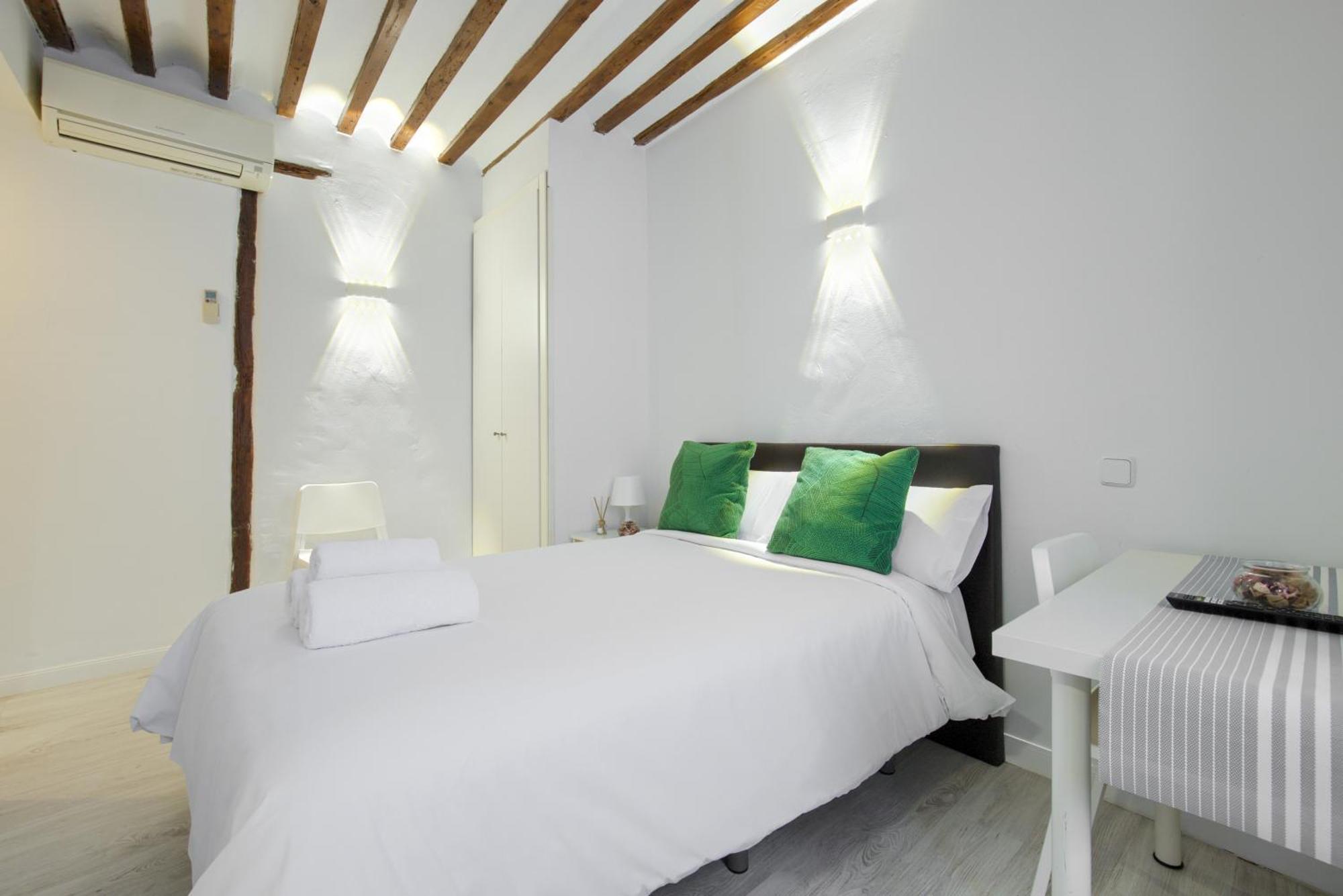 Apartamentos Ryc Alcalá de Henares Eksteriør bilde